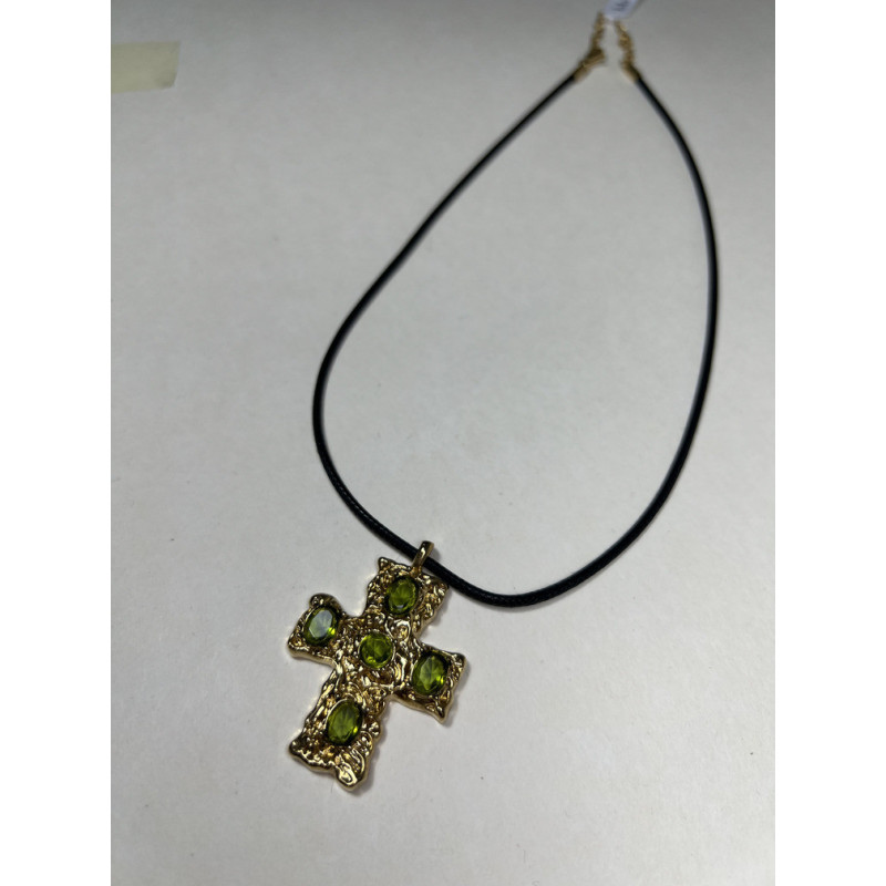 Collar dije de Cruz